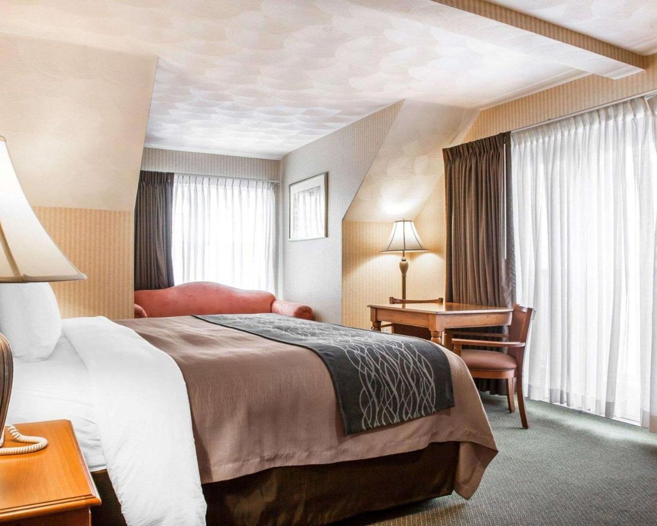 Comfort Inn At Newport Beach Middletown Buitenkant foto